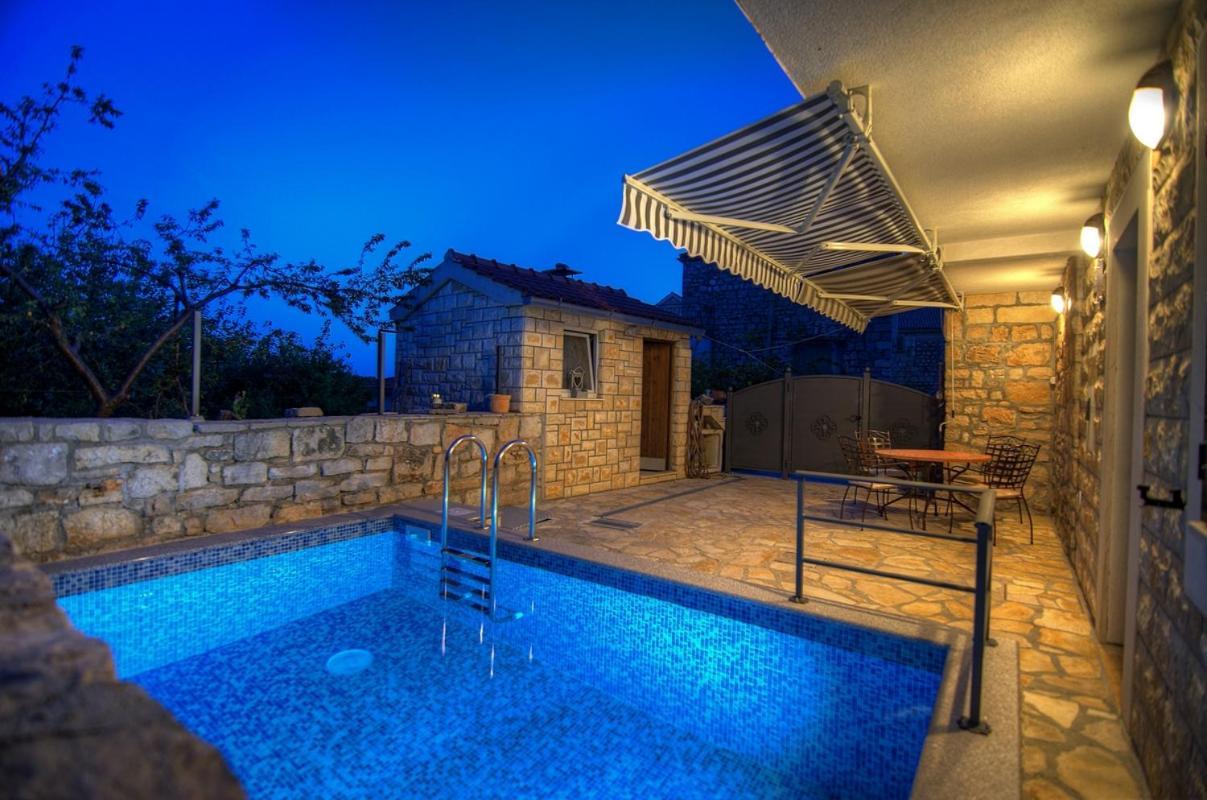 House Tihana Donje Selo na Šolti Εξωτερικό φωτογραφία